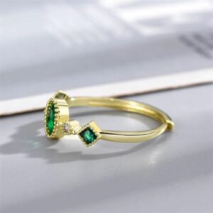 Bague médiévale couleur or et émeraude – Image 2