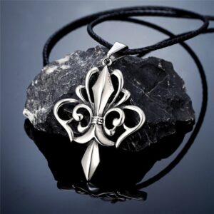 Collier médiéval fleur de lys