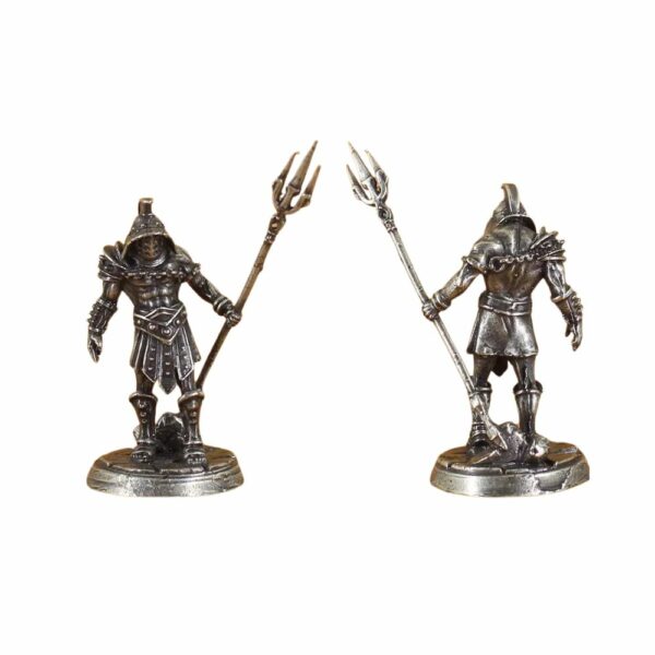 Figurine gladiateur au trident en métal