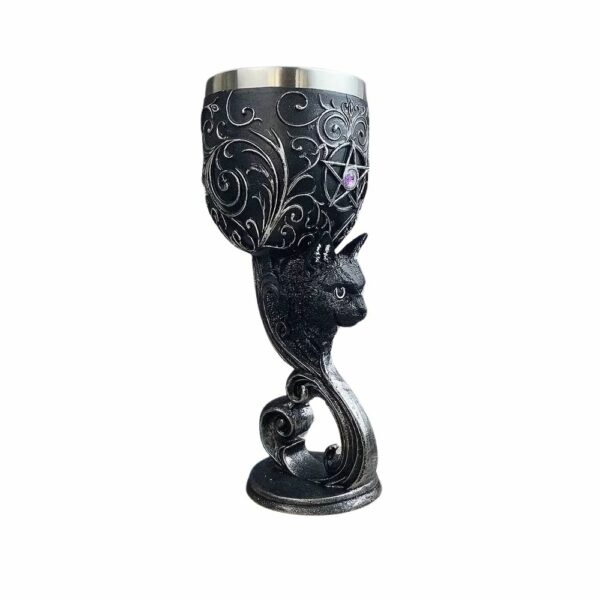 Verre noir orné du chat et du pentagramme