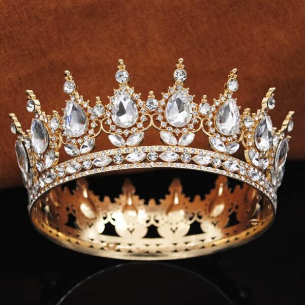 Couronne médiévale dorée avec cristaux transparents – Image 2