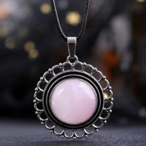 Collier médaillon quartz rose