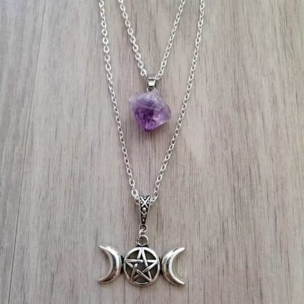 Collier double chaîne avec pentacle et pierre d’améthyste brute