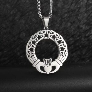 Collier celte Claddagh & nœuds éternels