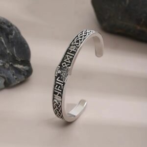 Bracelet viking avec runes