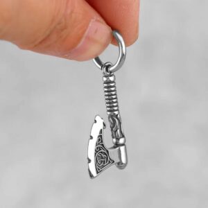 Boucles d’oreilles viking – haches de guerre miniatures – Image 2