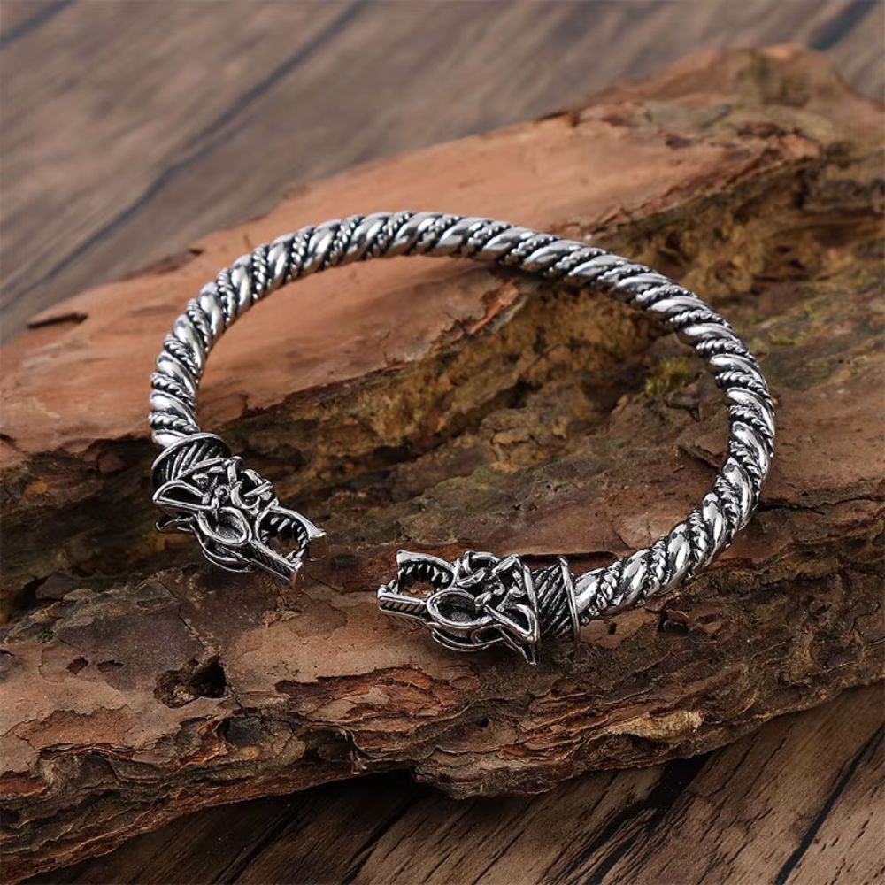 Bracelets viking