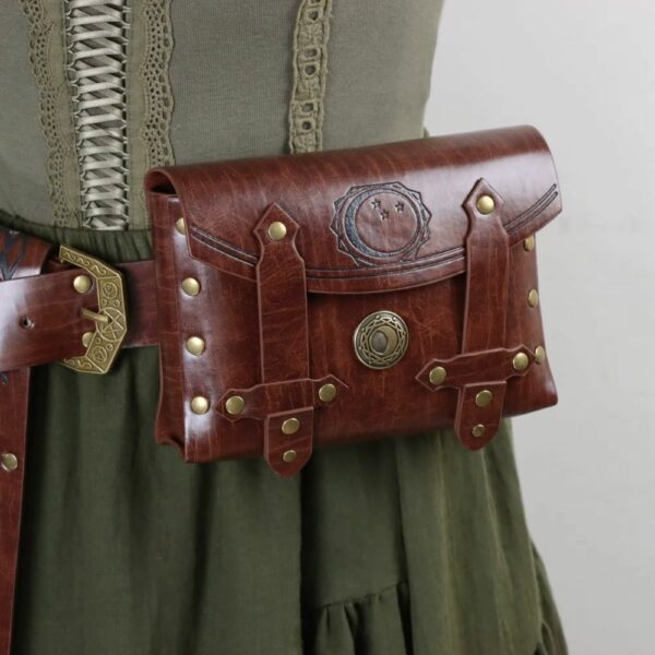 Sacoche de voyageur style médiéval