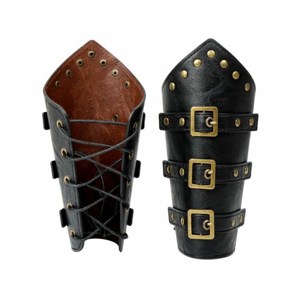 Brassards en cuir noir à boucles dorées